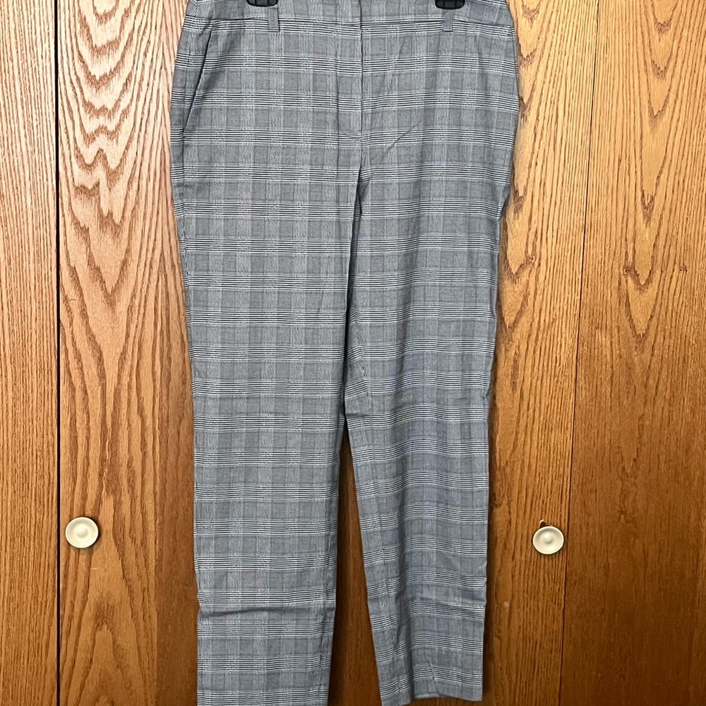 Women’s Gray Plaid Dresss Pants
